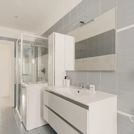 Апартаменты Guesthost - Spacious Navigli Милан