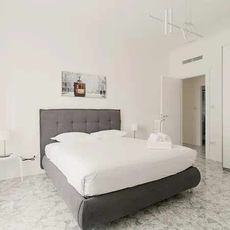 Апартаменты Guesthost - Spacious Navigli Милан